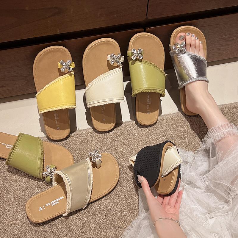 Fashion Shoes Slippers Soft Rubber Flip Flops Glitter Slides Flower Summer Clogs Woman Fashion Comfort Hawaiian Jelly Beach Flat Luxury