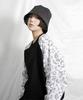 Deumakeu Paisley Raglan Sleeve Boxy Fit T-Shirt Black And White