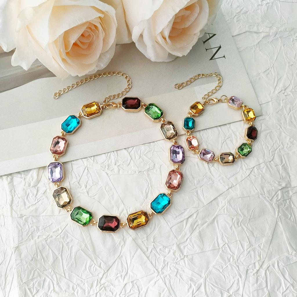 Bahar/Yaz Renkli Pırlanta Gerdanlık - Kadın Yüksek Kalite, Çok Yönlü Tasarım Köprücük Kemiği Kolyesi