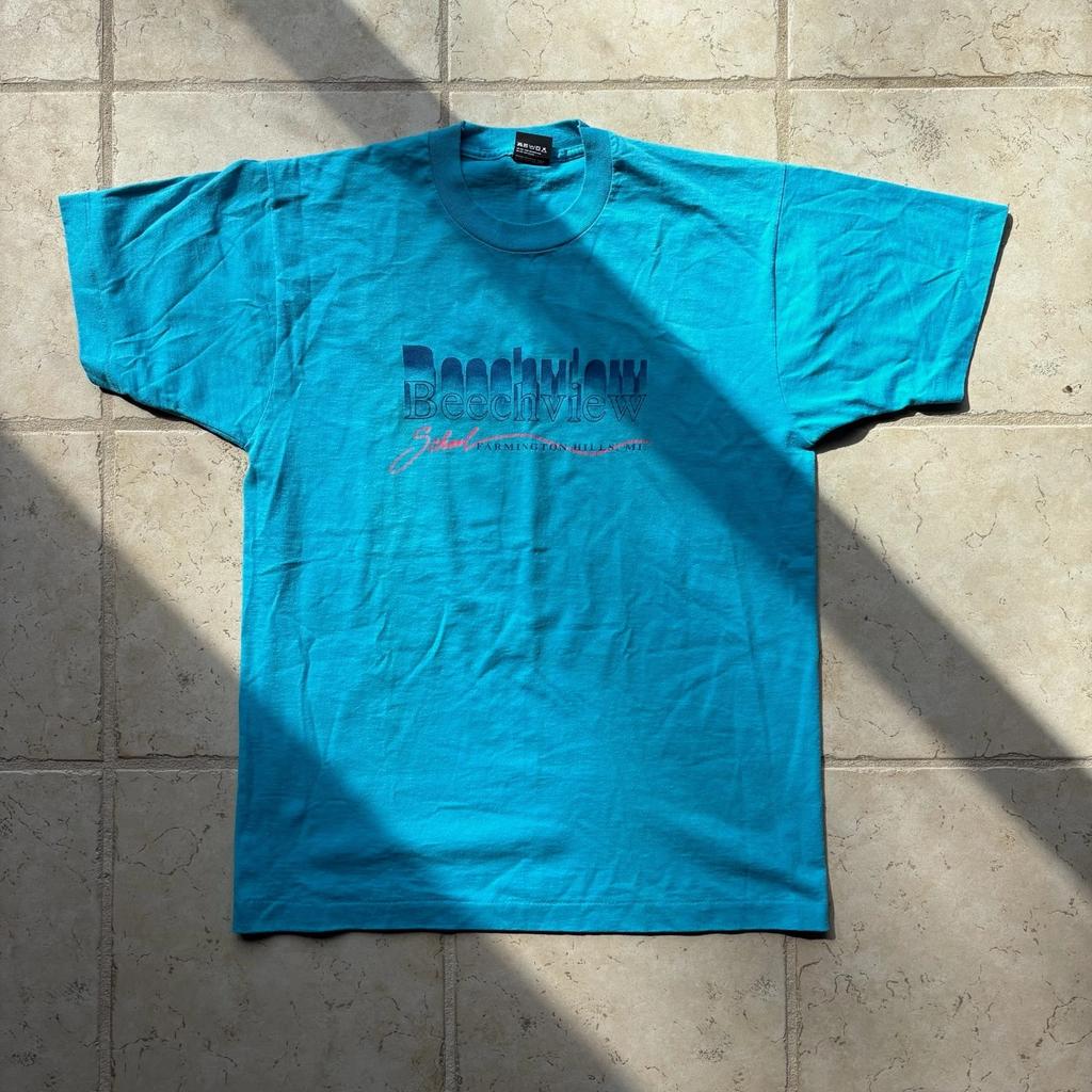 80s/90s Vintage Farmington Hills Beechview School Light Blue Large T Shirt