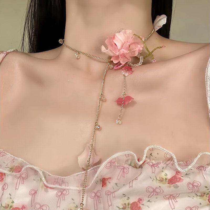 

Тканевое цветочное ожерелье-подвеска с бахромой, супер сказочная атмосфера, темпераментная цепочка для ключицы, универсальное нишевое украшение высокого класса для женщин