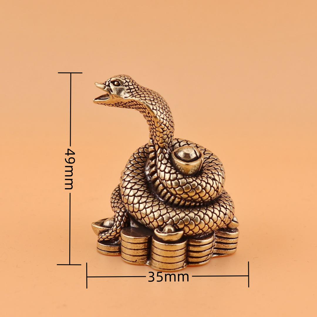 

Орнамент в виде свернувшейся змеи зодиака из чистой латуни для декора дома или офиса