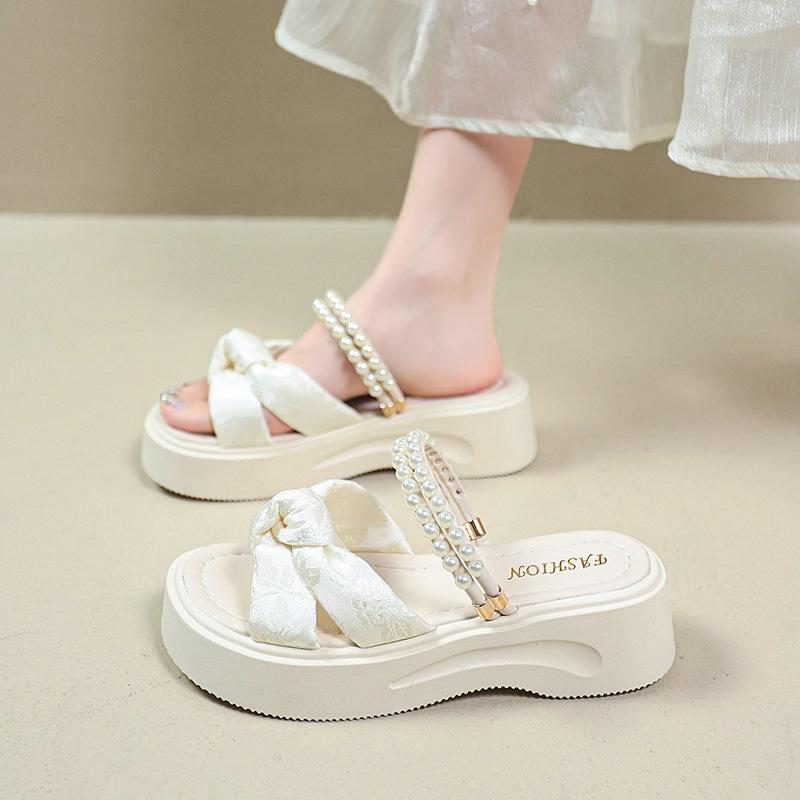 

Women s 2025 summer new casual versatile thick-soled non-slip beach shoes with skirts and sandals 35 бежевый