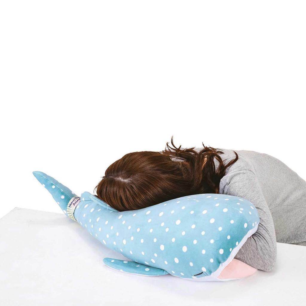 LIV HEART Body Pillow Premium Nemunemu Animals Kamukamuzu Jinbei the Whale Shark Size M Length Fluffy and Squishy (Total 52cm) 68841-62