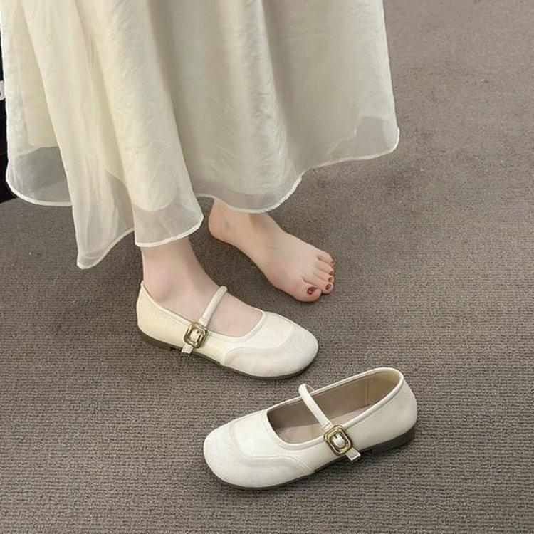French Gentle Mary Jane Shallow Mouth Single Shoes Spring New High-end Temperament Flat Bottom with Skirt