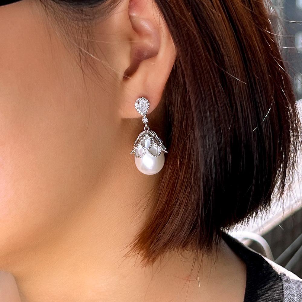Light Luxury Lace Pearl Earrings Inlaid With Zircon Beads Earrings, Earrings, Female Pendant.