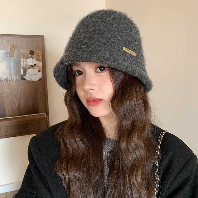 Retro Woolen Hat Autumn and Winter Women's Warm Ear Protection Hat Versatile Face Showing Small Color Matching Warm Knitted Hat Bucket Hat