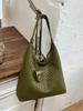 Woven Commuting Tote Bag with Stylish Design and Large Capacity