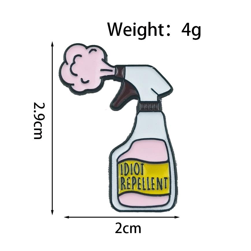 Custom Cartoon Sprayer Brooch: Alloy Medal with Drip Oil Finish and English Letter Design for Backpack Decoration