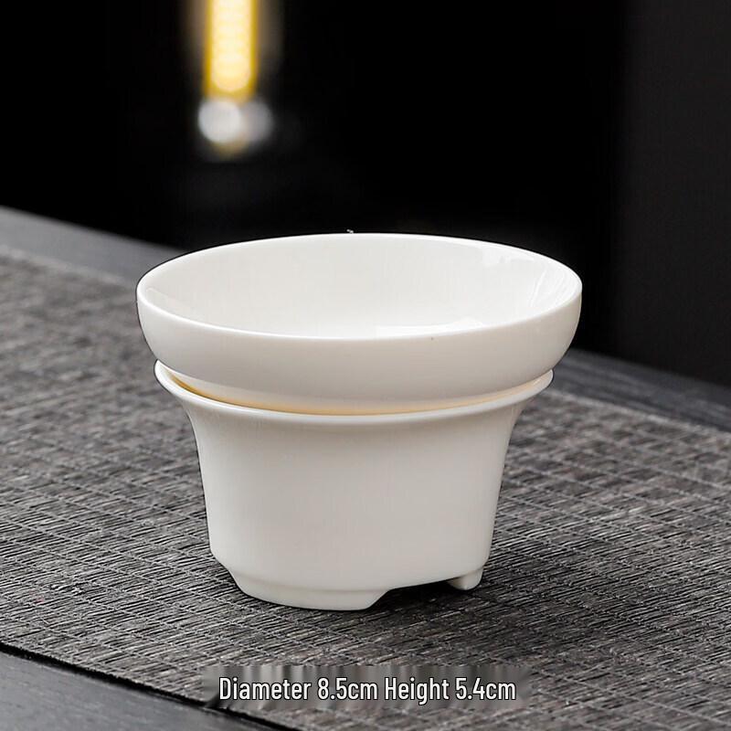 Qīwēi Mutton Fat Jade White Porcelain Tea Pitcher with Integrated Strainer