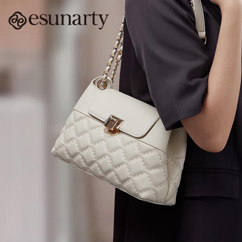 ESUNARTY Women s Genuine Leather Quilted Chain Crossbody Bag
