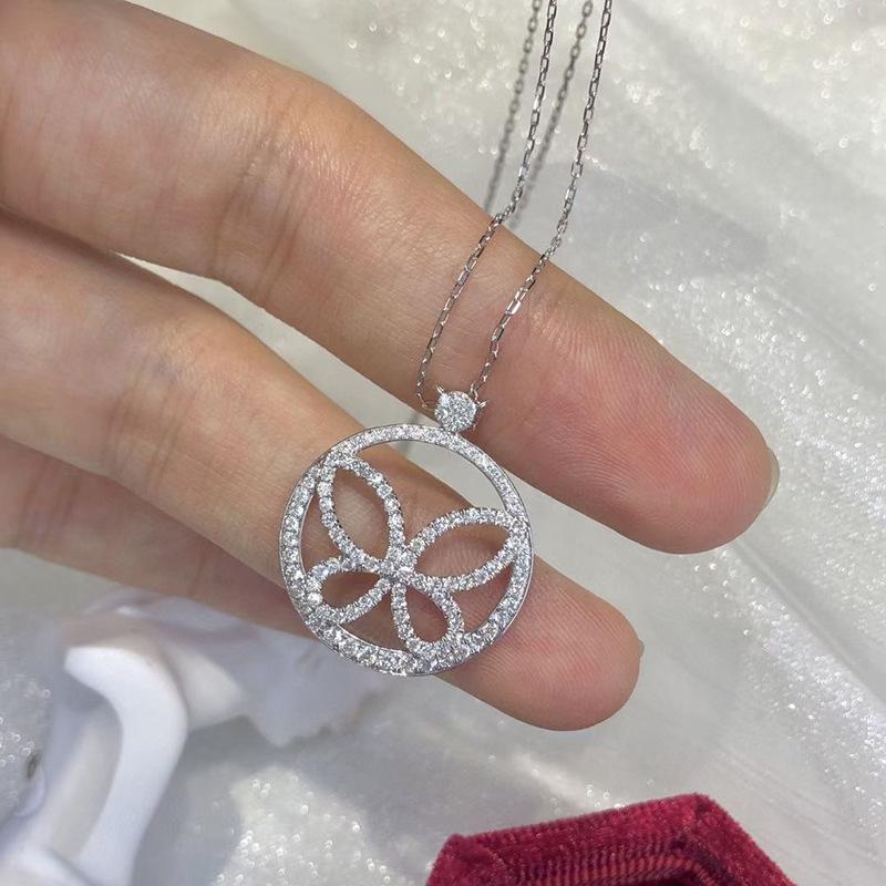 925  Exquisite New Zircon Micro Inlaid Sun Flower Clover Round Pendant Necklace Ladies Party Birthday Gift