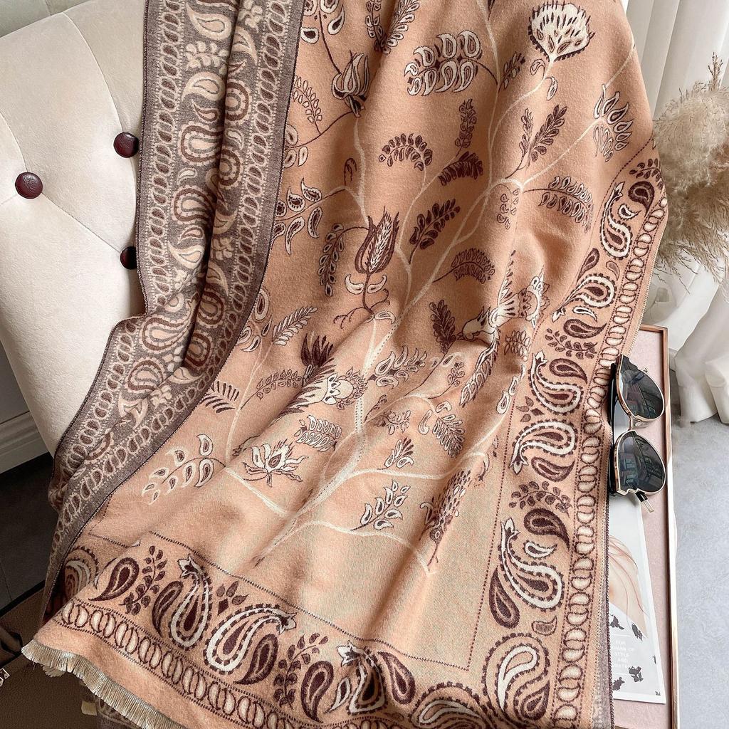 Autumn And Winter Popular Shawl Outside Women'S Scarf Office Blanket Cashmere Fringed Warm Scarf Live Stream
