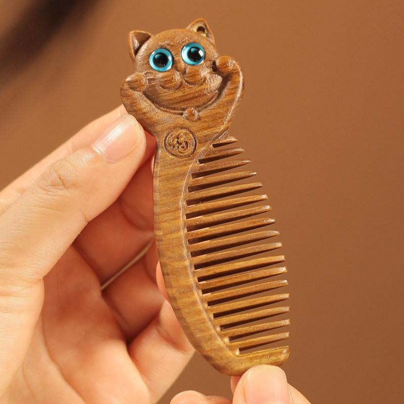 Green Sandalwood Cat Ornament - Solid Wood Hand-Carved Kitten for Home or Car Décor