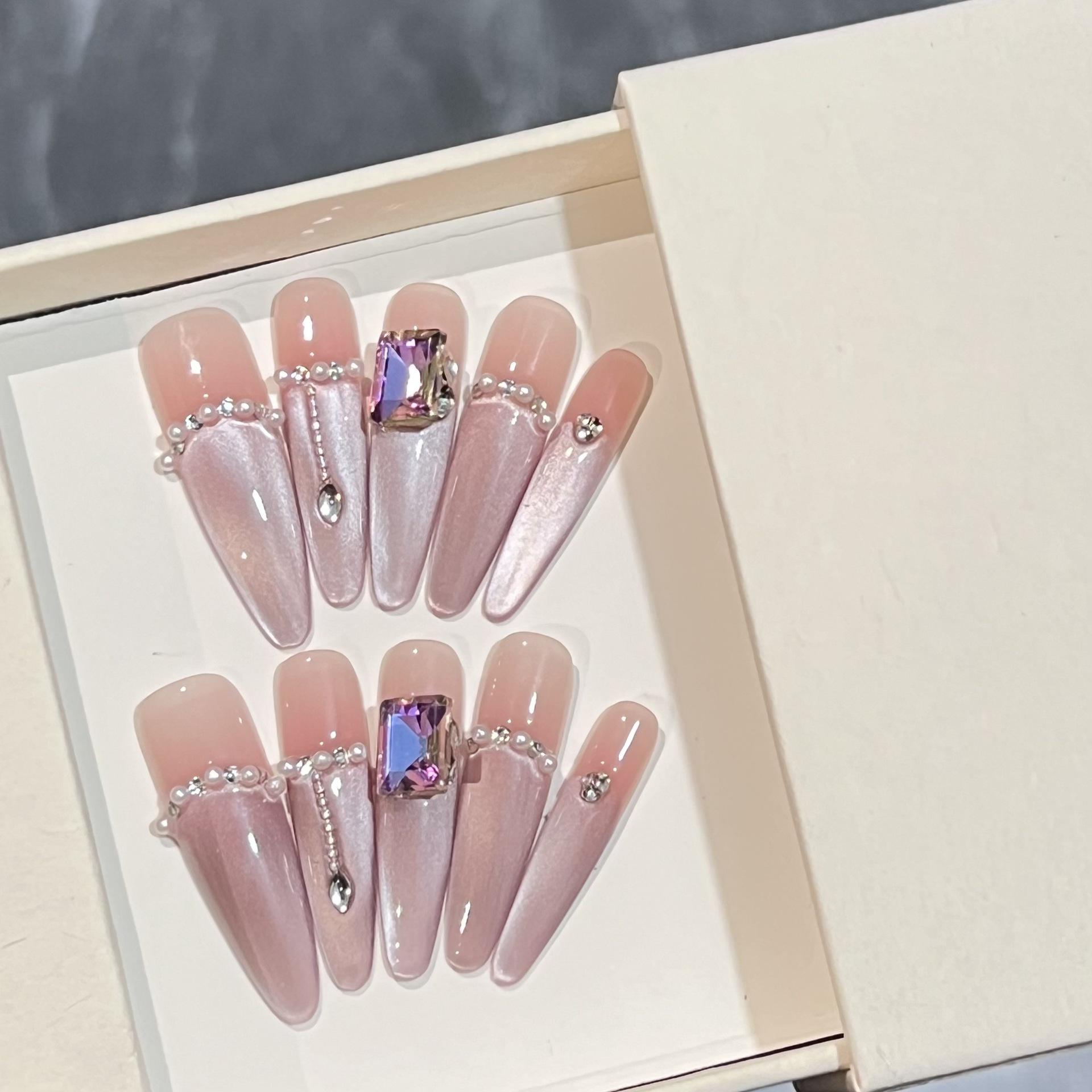

Skinny Dog Collection: Luxe French Cat Eye Oval Nails
