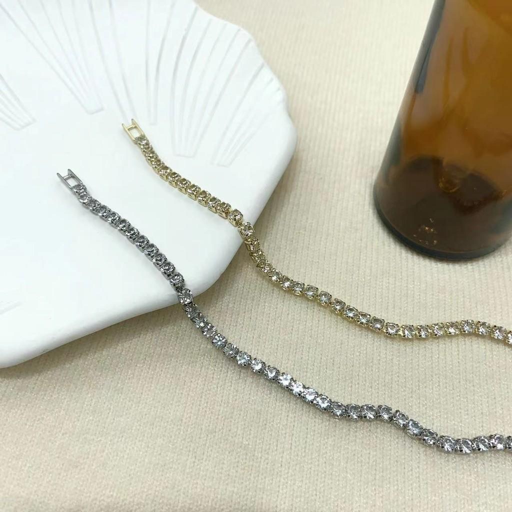 Classy Alloy Plated Geometric Bracelet For Women Ideal Gift For Friends