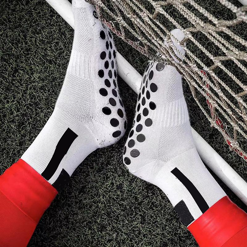 1 paire de sangles de protection de tibias de football en silicone, support de protège-tibias pratique pour le football, la course à pied, le cyclisme et les sports