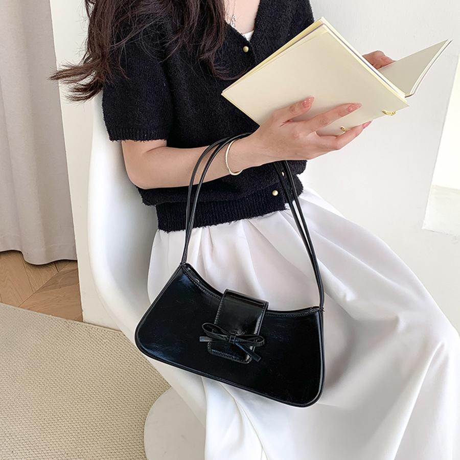 Fashion Versatile Single-shoulder Underarm Bag for Women Casual Pu Leather Small Square Bag with a Bow Tie for Commuter Travel