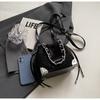 IELGY Korean Version Fashion Chain Bucket Bag Simple Casual Messenger Bag