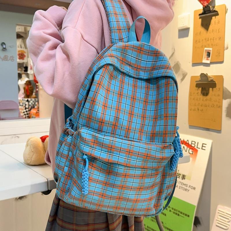 Simple Plaid Nylon Backpack Retro Large Capacity Casual Backpack with Multiple Pockets Suitable for Daily and Student Use