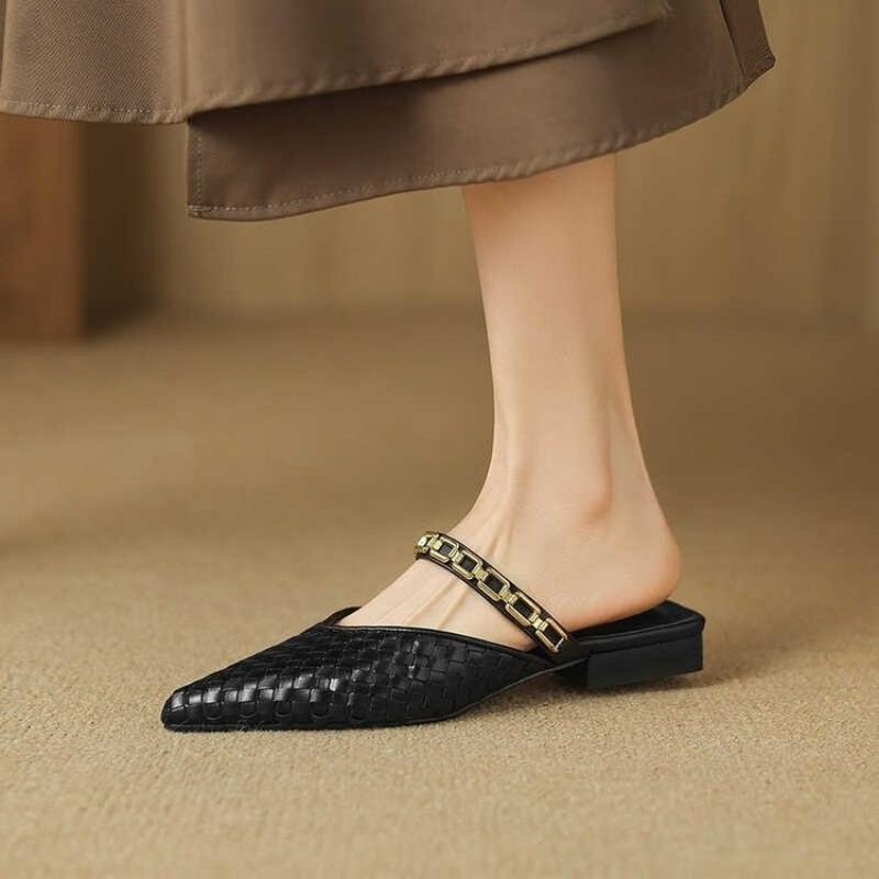 Pantoufles Mules Sandales 2024 Été Chaussures pour Femmes Talons Bas Luxe Femme Vêtements d'Intérieur Élégant Soirée Coréen Slingback Chaînes Métalliques