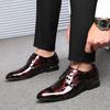 Luxury Men Oxford Shoes Retro Floral Pattern Men Dress Shoes Fashion Lace-Up Flats High Quality Business Men Party Wedding Shoes