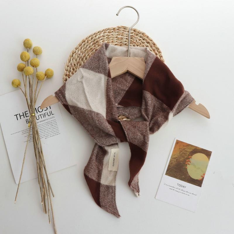 

Temperament Knitted Plaid Triangular Scarf High-End Feeling Shawl Women S Warm Headscarf Multifunctional Casual Small Scarf A2