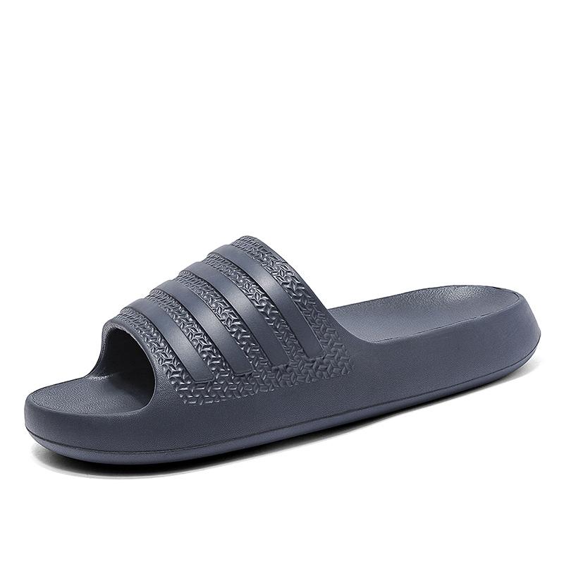 Fashion new men's fashion casual comfortable sandals men's summer outdoor non-slip beach shoes Family bathroom men's shoes plus size
