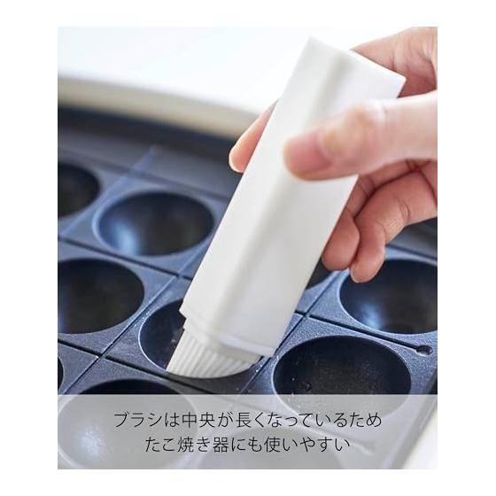 Yamazaki Jitsugyo (Yamazaki) Lid Included Oil Dry White Approx. W2.5 X D2.5 X H12cm Tower Brush Silicone 4354