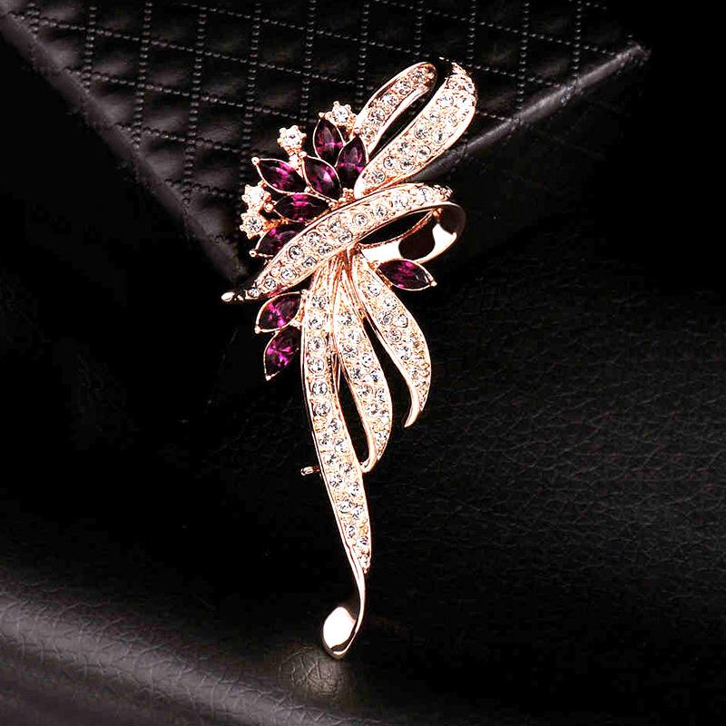 

Elegant Crystal Brooch, Personalized Suit Accessory, Grand Anti-glare Pin, Diamond-encrusted Brooch фіолетовий