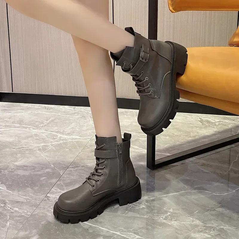 Women Boots  New Autumn/Winter British Style Motorcycle Boots Thick Bottom Lace Up Zipper Buckle Retro Large 43 Short Boots