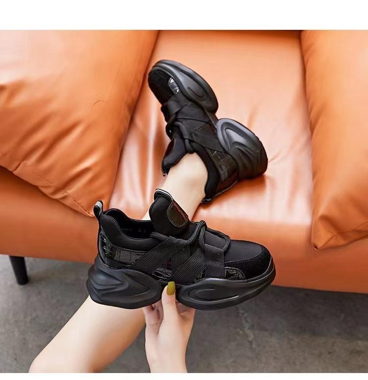 Înălțime interioară Creștere Pops Pantofi Femei Primăvară și Toamnă Pantofi albi mici Fund gros Stradă prăjită Pantofi damă Muffin Pantofi casual