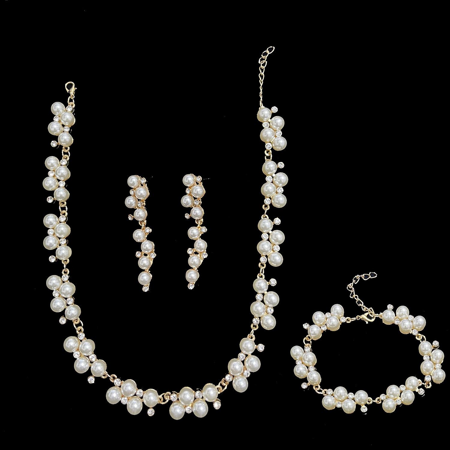 

Модный комплект жемчуга из сплава с короткими ключицами, женские свадебные украшения с бриллиантами, ювелирные изделия из трех частей белый