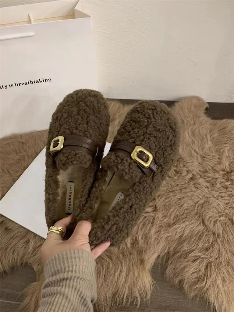 2025 new autumn and winter lamb wool warm piled cotton ladyshoes Korean version gentle pedal wool shoes women's outer wear