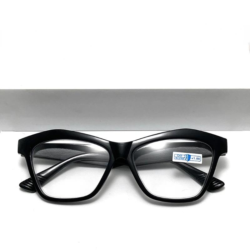 3 Colors Women's Trendy Reading Glasses Fashion Blue Light Blocking Hyperopia Eyewear for Men Ladies Square Far Sight Eyeglasses