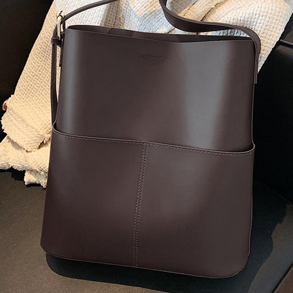 

Women s large capacity bucket bag, multifunctional shoulder crossbody bag, suitable for travel and shopping.zwq