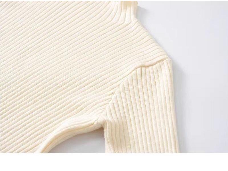 2025 Autumn/Winter Knit Dress: Slim-Fit Half-High Collar, Stylish Mid-Length Over-the-Knee Coat Dress.