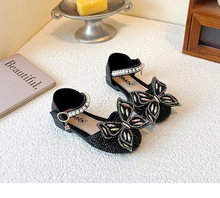 Baby Girl Rhinestone Princess Sandals - Soft Sole, Korean Style, Hollow Design for Spring/Autumn 2026.
