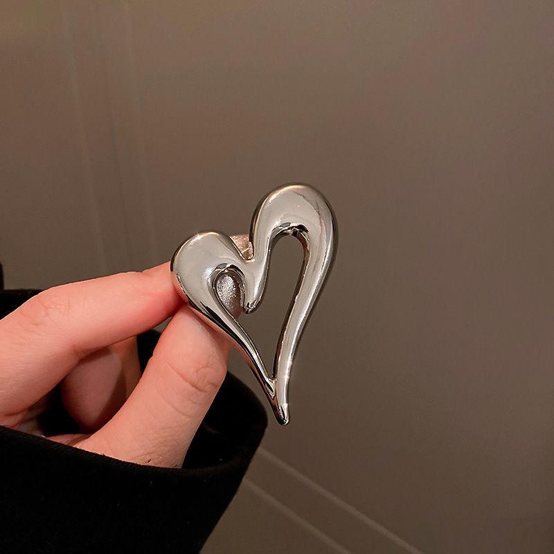 

Классические броши-булавки с 3D персиковым сердцем и бантом для женщин, простые, неправильной формы, в виде круассана, с красивым узлом, для вечеринок, офиса, аксессуары для брошей