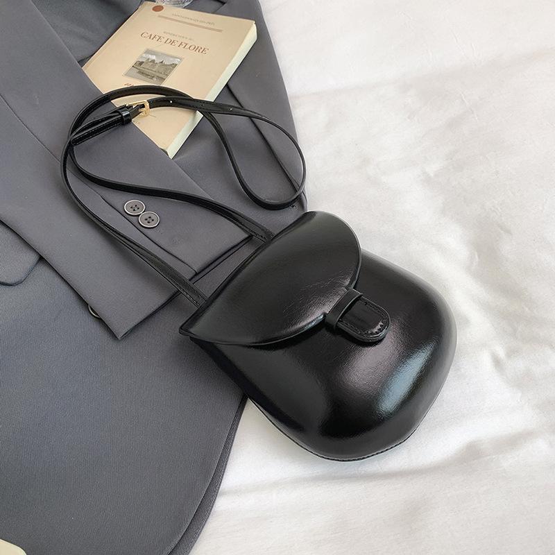 

New versatile solid color minimalist design vertical mobile phone bag trendy fashion shoulder messenger bag women чёрный