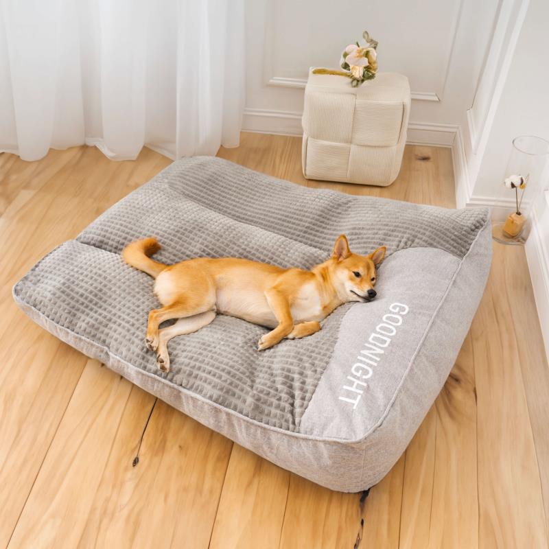 All-Season Dog Sofa Bed for Medium to Large Breeds - Winter Warm Pet Mat for Golden Retrievers