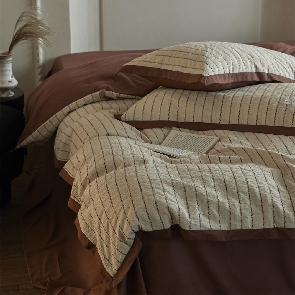 Four-piece Set of Pure Cotton Bedding, Jacquard Contrasting Color Quilt Cover, Bed Sheet Pillowcase Set