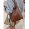 Retro Large-capacity Bag, Fashionable Commuting Bucket Bag, Versatile Crossbody Bag