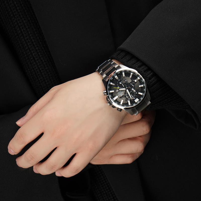 Casio EDIFICE Creative Earth Voděodolný Křemenný Strojek Nerezový Pásek Japonské a Korejské Hodinky Pánské Hodinky Černý Ciferník EFR-303D-1AVUPR
