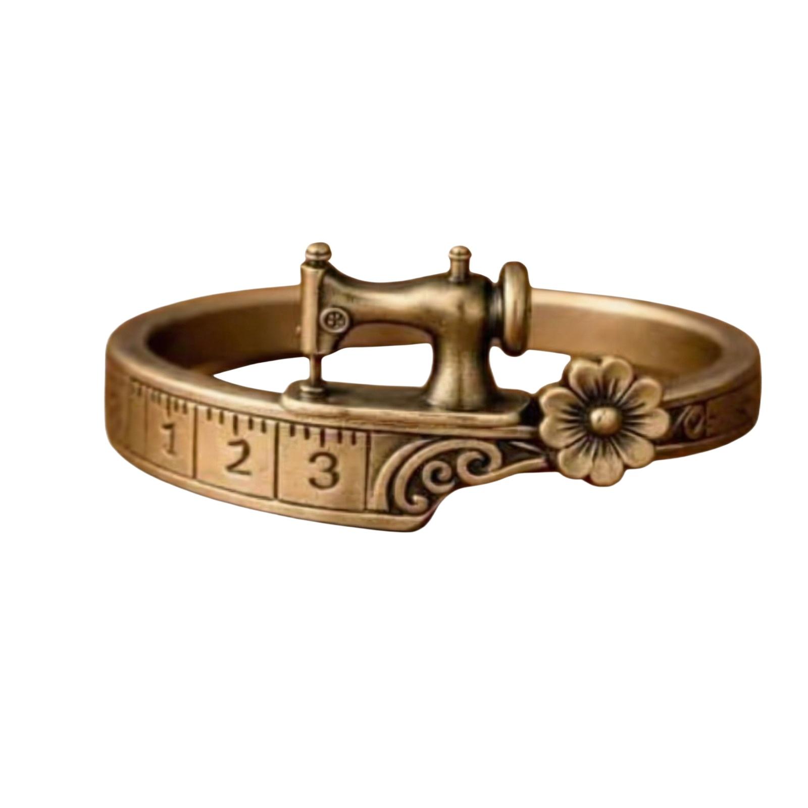

A Ring With A Smooth And Glossy Surface, Suitable For Daily Commutes And Casual Social Occasions. One Size