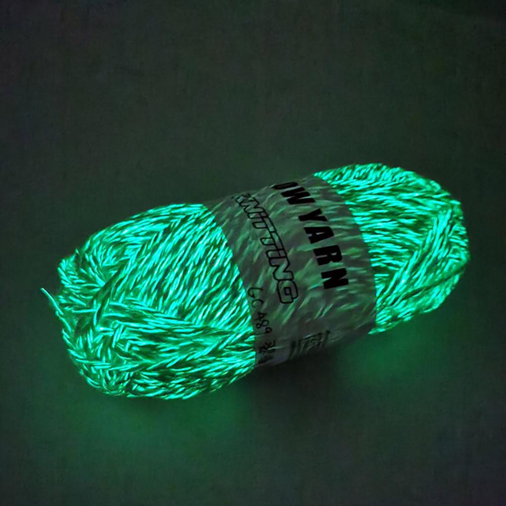 2 Stück Polyestergarn Leuchtet im Dunkeln Strickgarn 49 Yards pro Rolle Leuchtgarn für Anfänger Stricken DIY Handarbeit