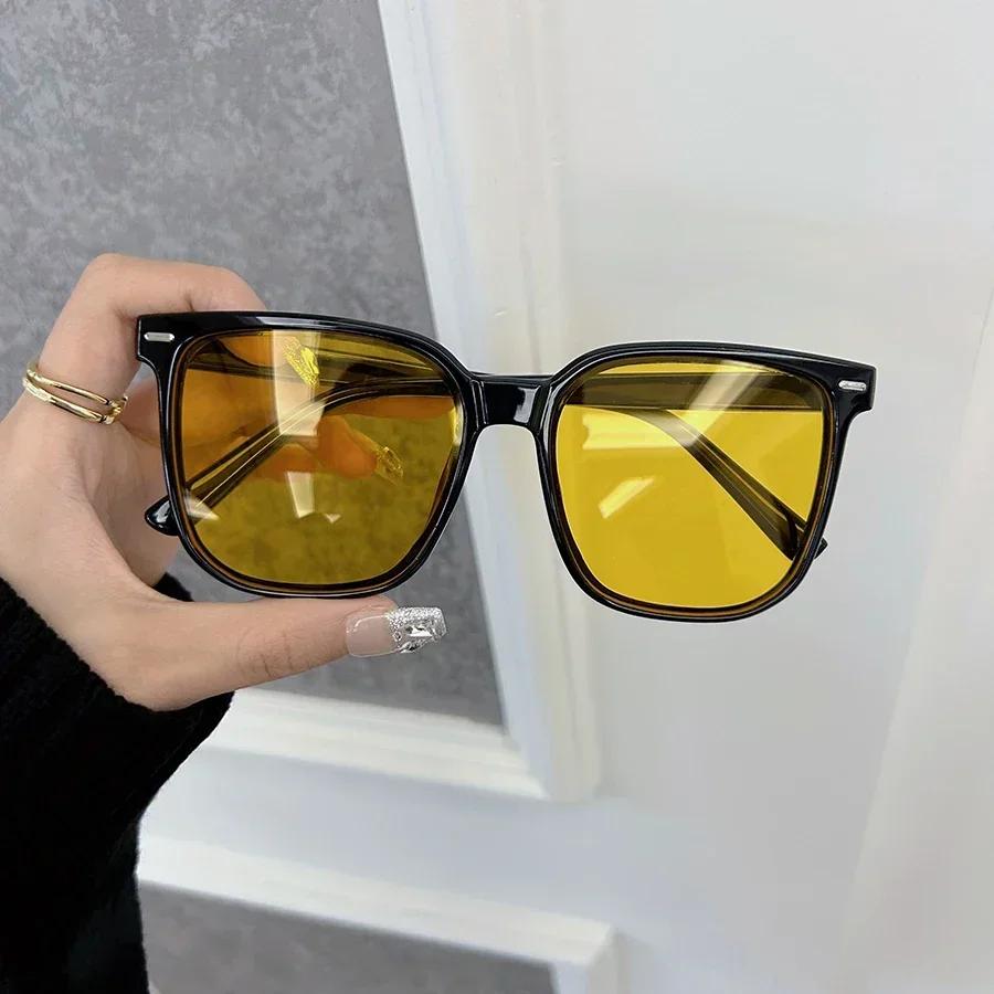 Classic Square Casual Fashion Sunglasses Women Men Vintage Stylish Oval Shaped Minimalist Female Male