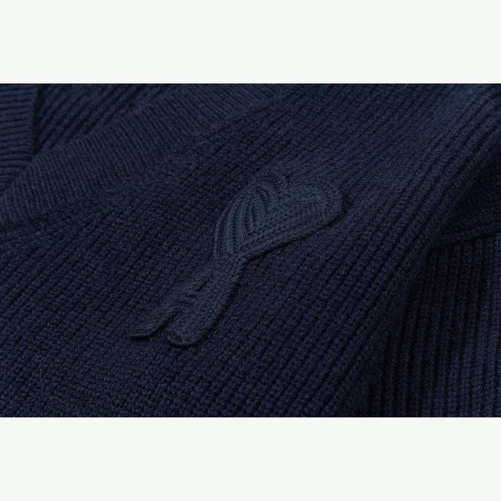 AMI New Autumn and Winter Knitted Striped V-neck Pullover, Long Sleeved with Heart-shaped Text Logo, Knitted Sheep Sweater Jacket