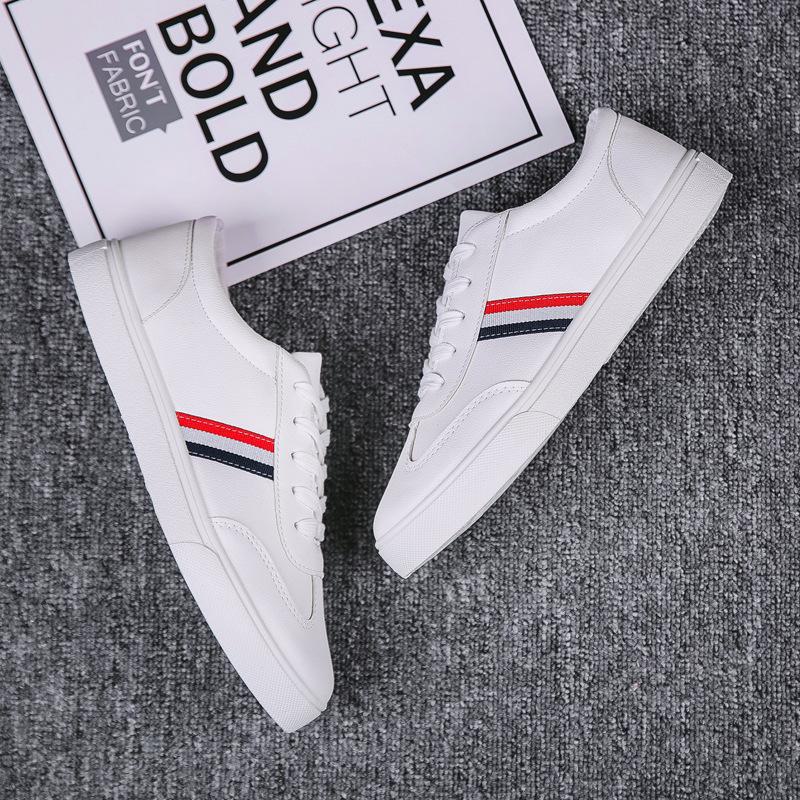 2024 Korean Style Men's White Low-Top Sneakers: Trendy, Breathable, Casual Shoes for Autumn/Winter