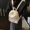 Einfacher und modischer Rucksack Damen neue lässige Handtasche beliebter Reise kleiner Rucksack